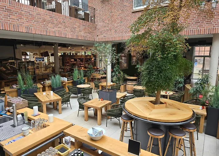 Arkadenhaus - Hotel Freiherr von Schwarzenberg