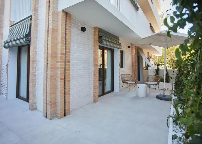 Belle Marivent Mediterranean Petit Hotel