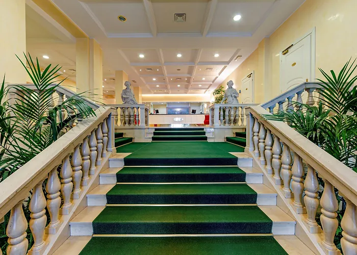 Ambassador Palace Hotel
