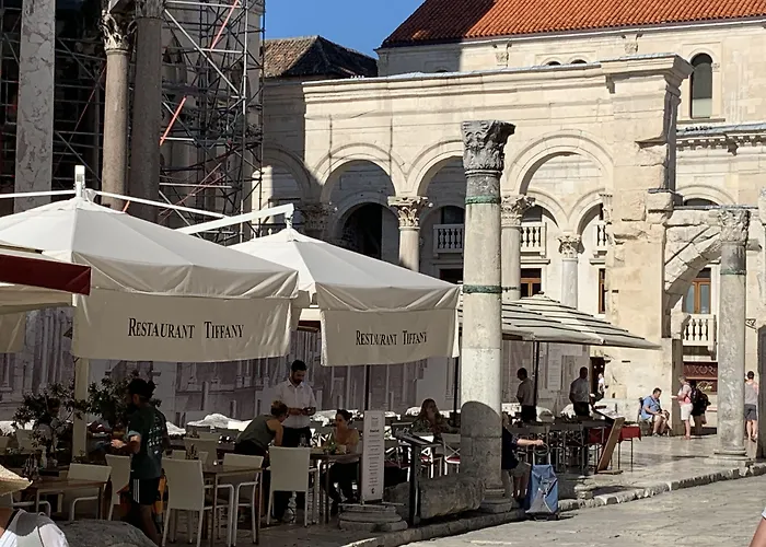 La Porta Luxury Rooms