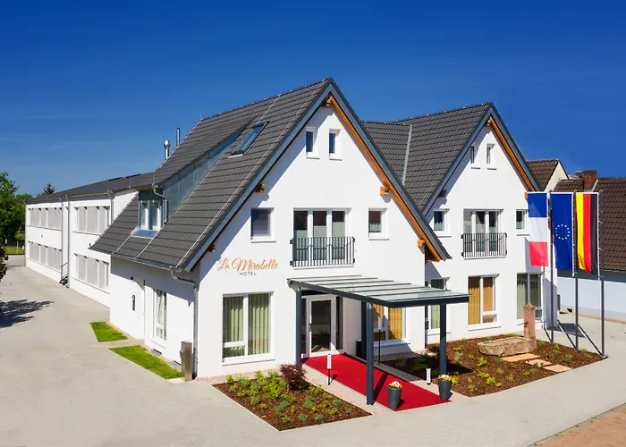 Hotel La Mirabelle Close To Europa Park