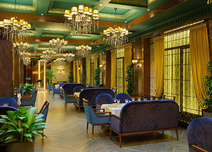 East Star Hotel