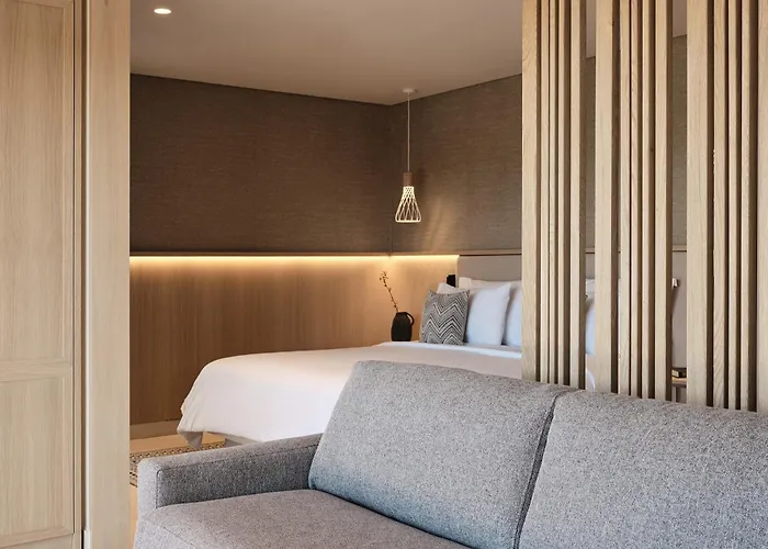 Meravia Leonardo Limited Edition - Adults Only