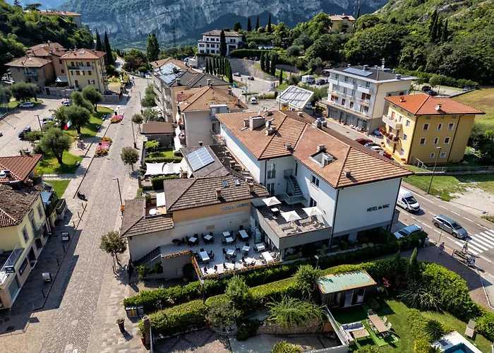 Hotel De Nac